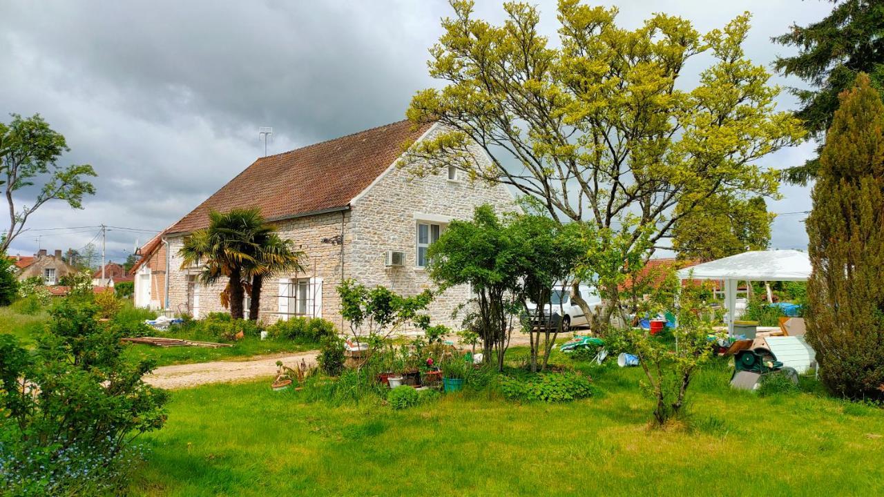 Domaine Ravy-Lilas Saint-Symphorien-sur-Saone 외부 사진